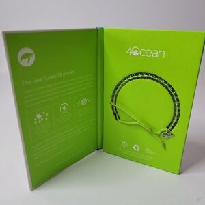 4Ocean Sea Turtle Bracelet - Green In Box